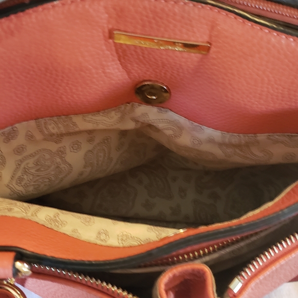 Simply Noelle Coral Shoulder Bag with Floral Scarf - Picture 4 of 6